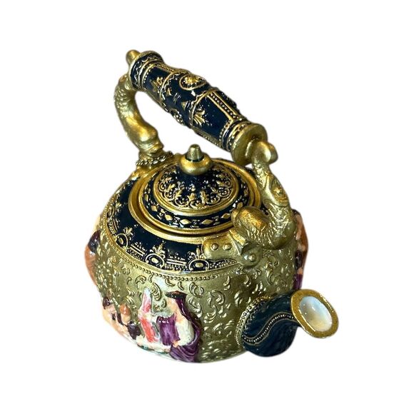 Nini VIENNA Miniature Gold Hand Painted Resin Teapot with Chained Lid # 6-4 - Picture 4 of 8